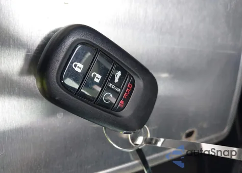 2025 Honda Civic Sport z USA, uszkodzony, nr VIN 2HGFE2F55SH563555